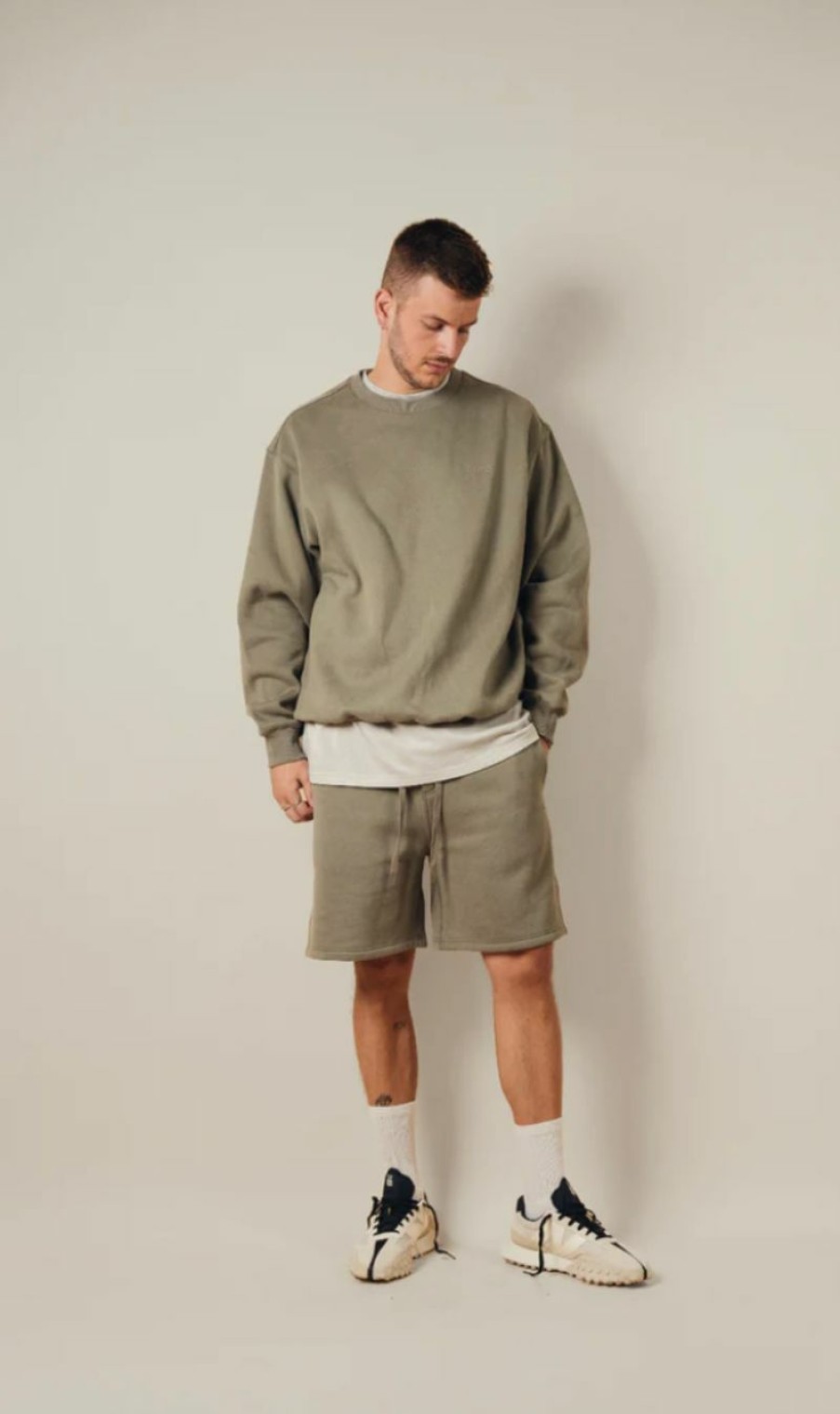 Menswear * | Kore Studios | Macleay Sweatshirt Pine Misc