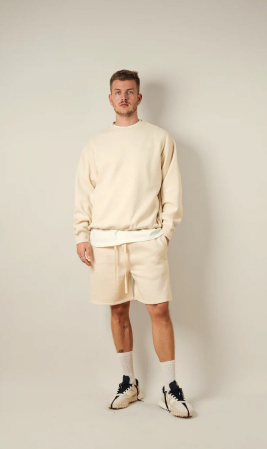 Menswear * | Kore Studios | Macleay Sweashirt Sand Beige