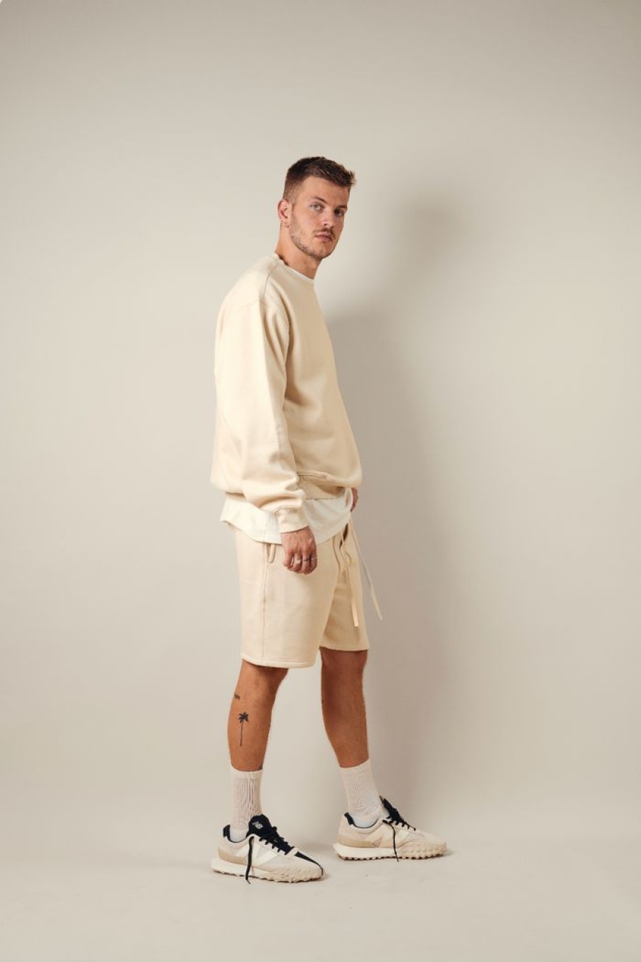 Menswear * | Kore Studios | Macleay Sweashirt Sand Beige