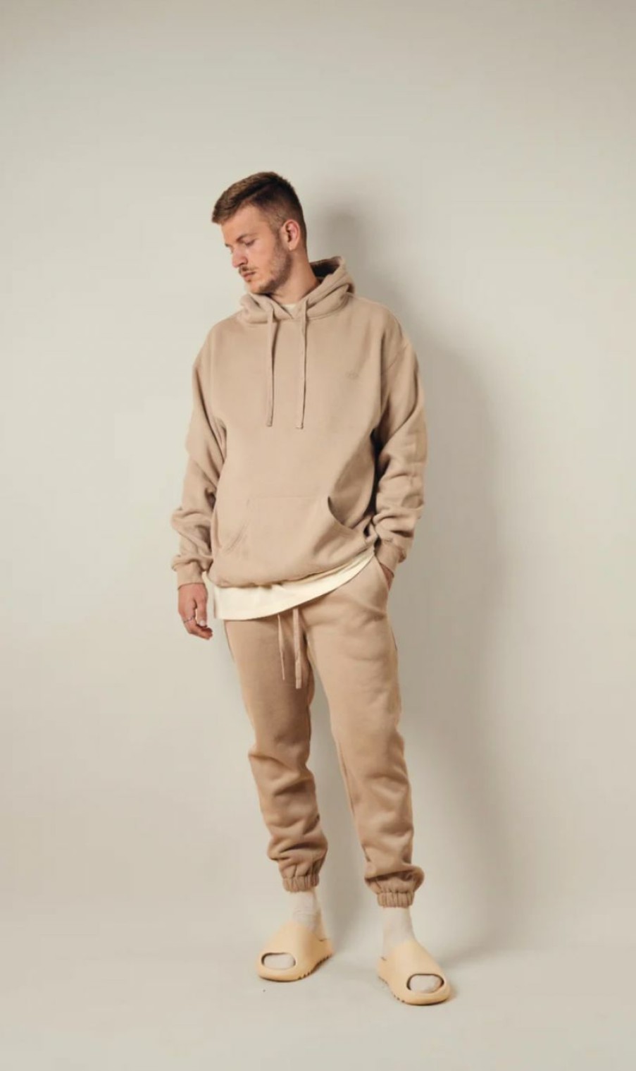 Menswear * | Kore Studios | Macleay Hooded Sweat Taupe Beige