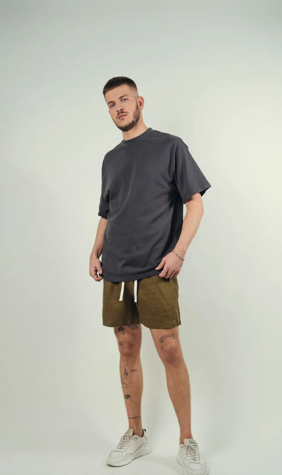 Menswear * | Kore Studios | Amalfi Linen Short Pine Green