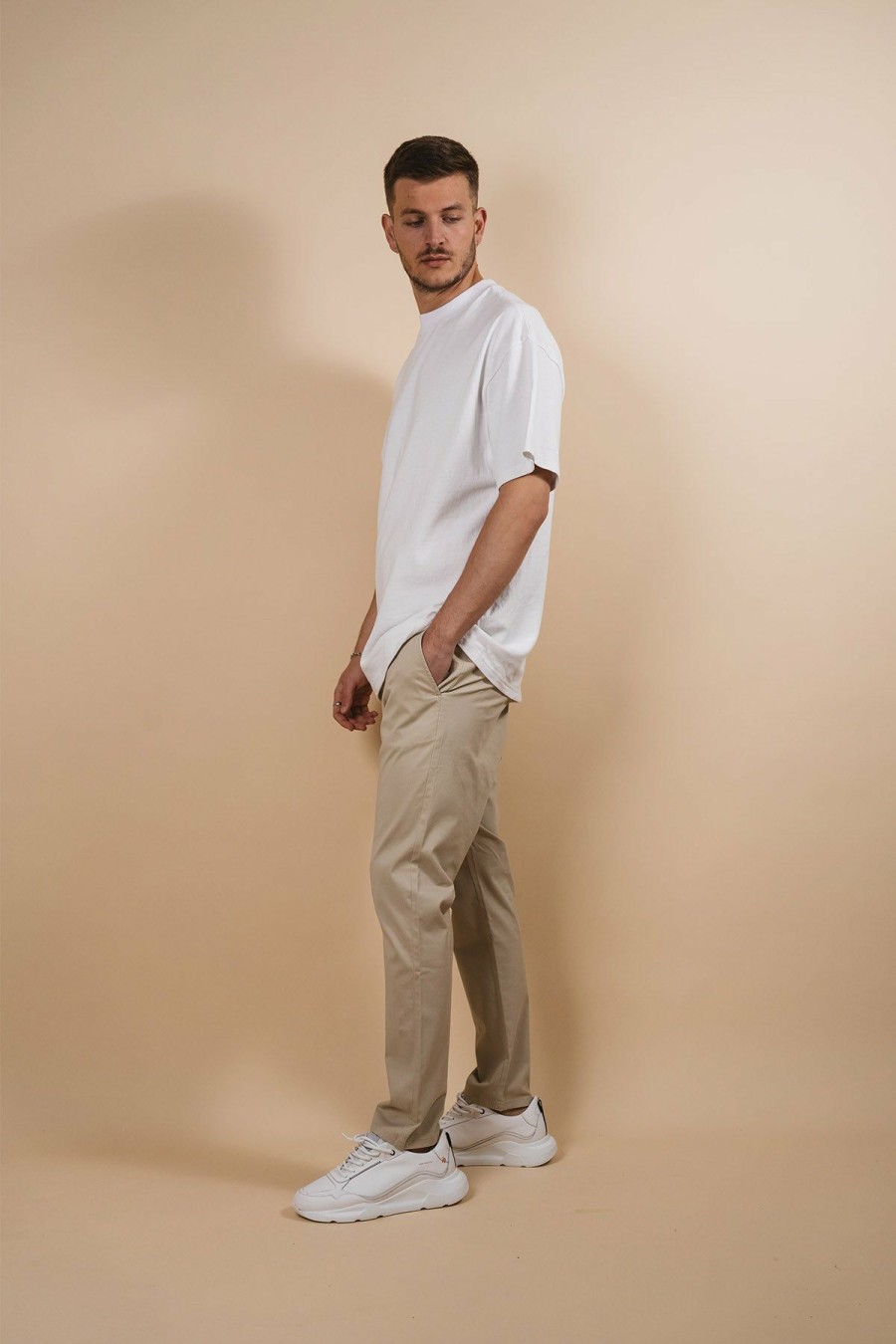 Menswear * | Kore Studios | The August Chino Sand Beige